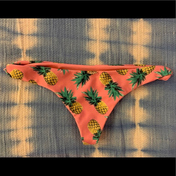 Wildfox Pineapple Brazilian Bikini Bottom - Picture 5 of 5